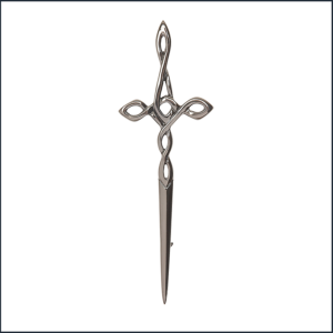 Celtic Knot kilt pin black chrome finish
